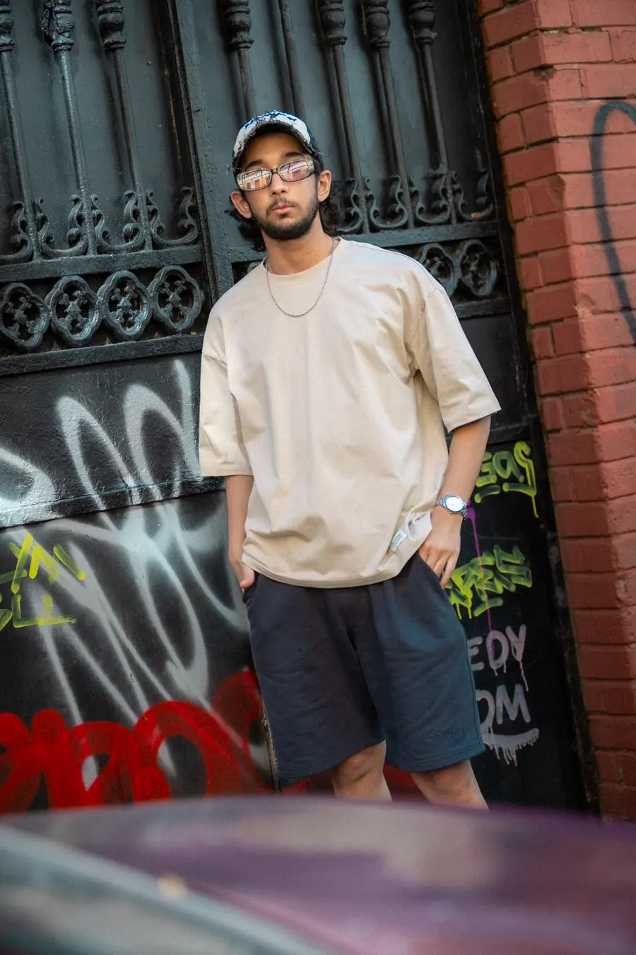 Orvello Monte taş rengi tişört ve füme şort
